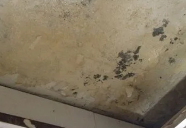 麻山阳台漏水维修公司分享下麻山卫生间渗水维修需要注意哪些问题。
