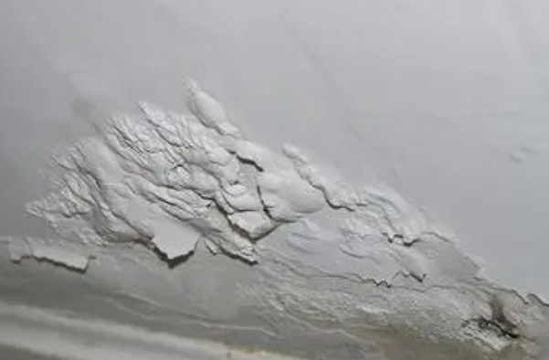 麻山楼顶漏水维修公司分享下麻山卫生间防水层的施工及细部处理。